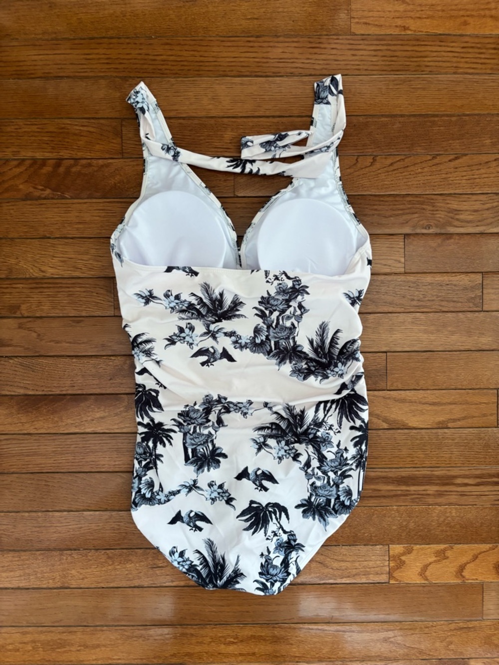 Cream & Blue Tropical Palm Print Halter One-Piece Swimsuit, Size XL, NWOT - Picture 4 of 5
